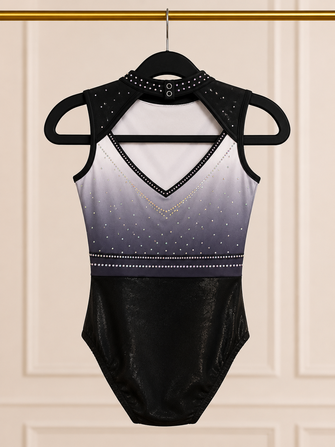 🔥🔜 Disponible dans toutes les tailles en juillet ! Restez connectés ! ✨Aura Argent✨